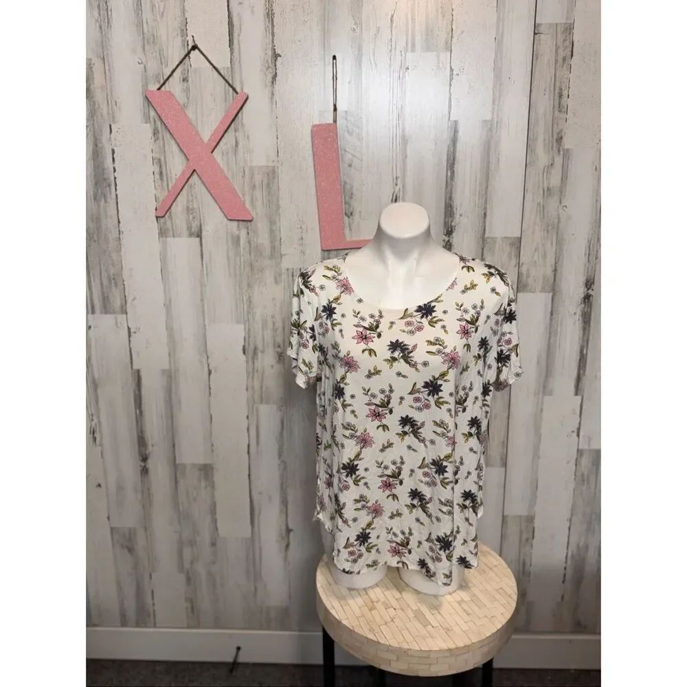 Tahari Women’s Floral Short Sleeve Scoop Neck Top Ivory Pink Navy Size 1X NWT